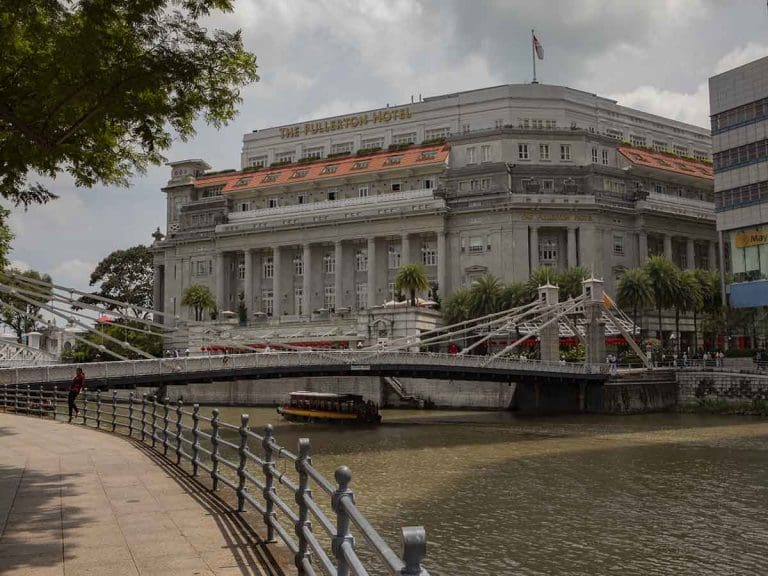 One Day in Singapore - Fullerton Hotel