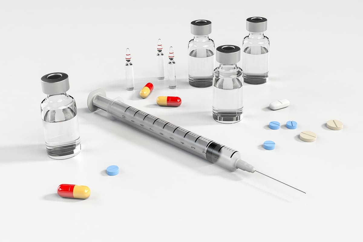 Is Belize Safe for travellers - Syringes and pills for travel innoculations
